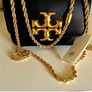 Tory Burch Eleanor small shoulder bag in Black
